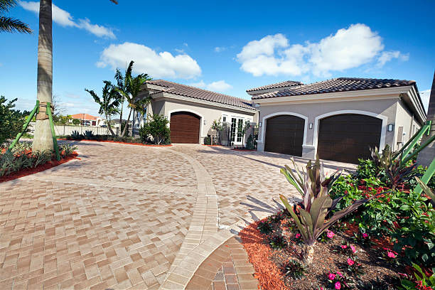 Best Interlocking Driveway Pavers  in Millbury, OH